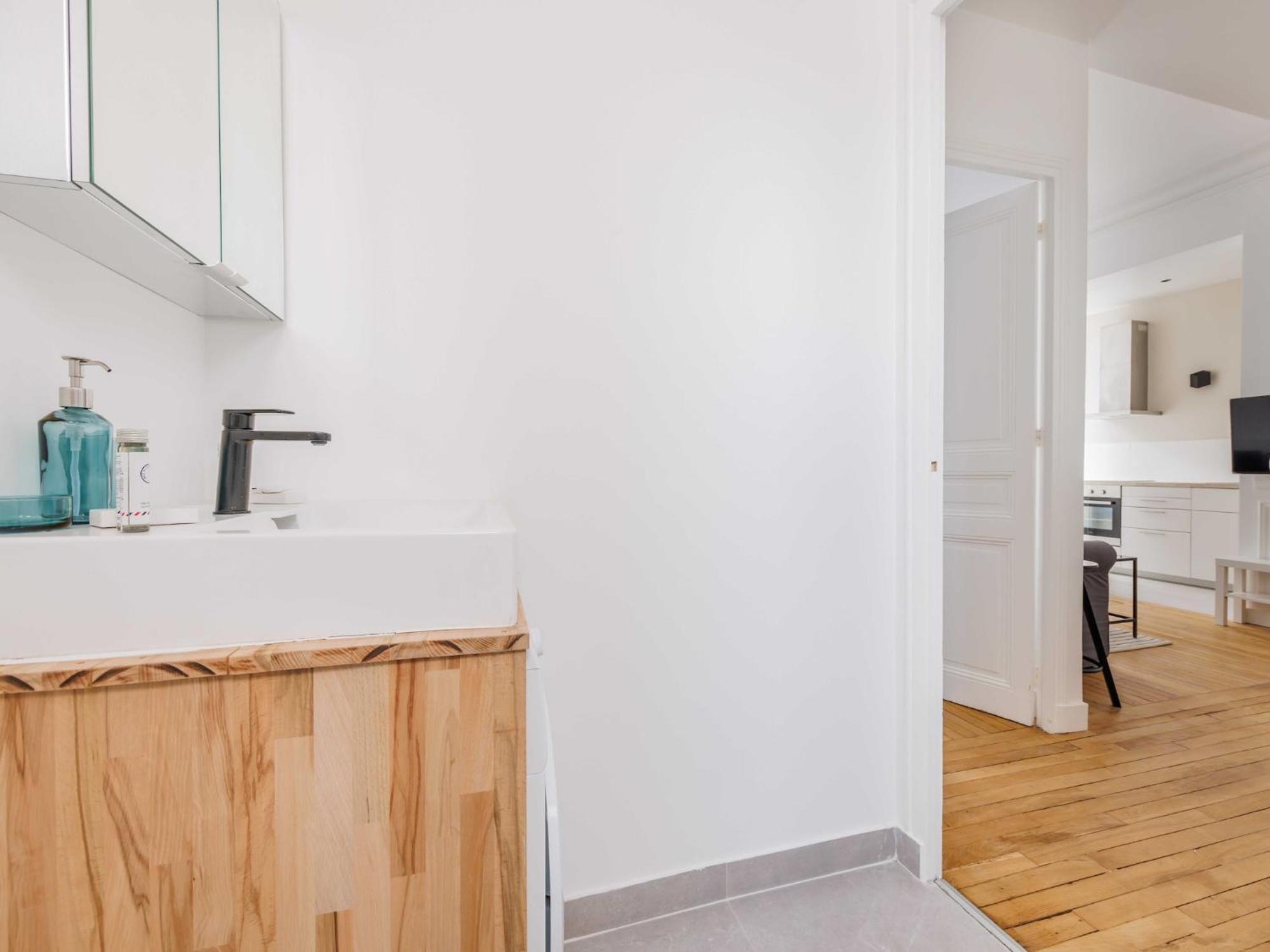 Appt Cosy 1bdr 2 P Proche Buttes Chaumont Appartement *