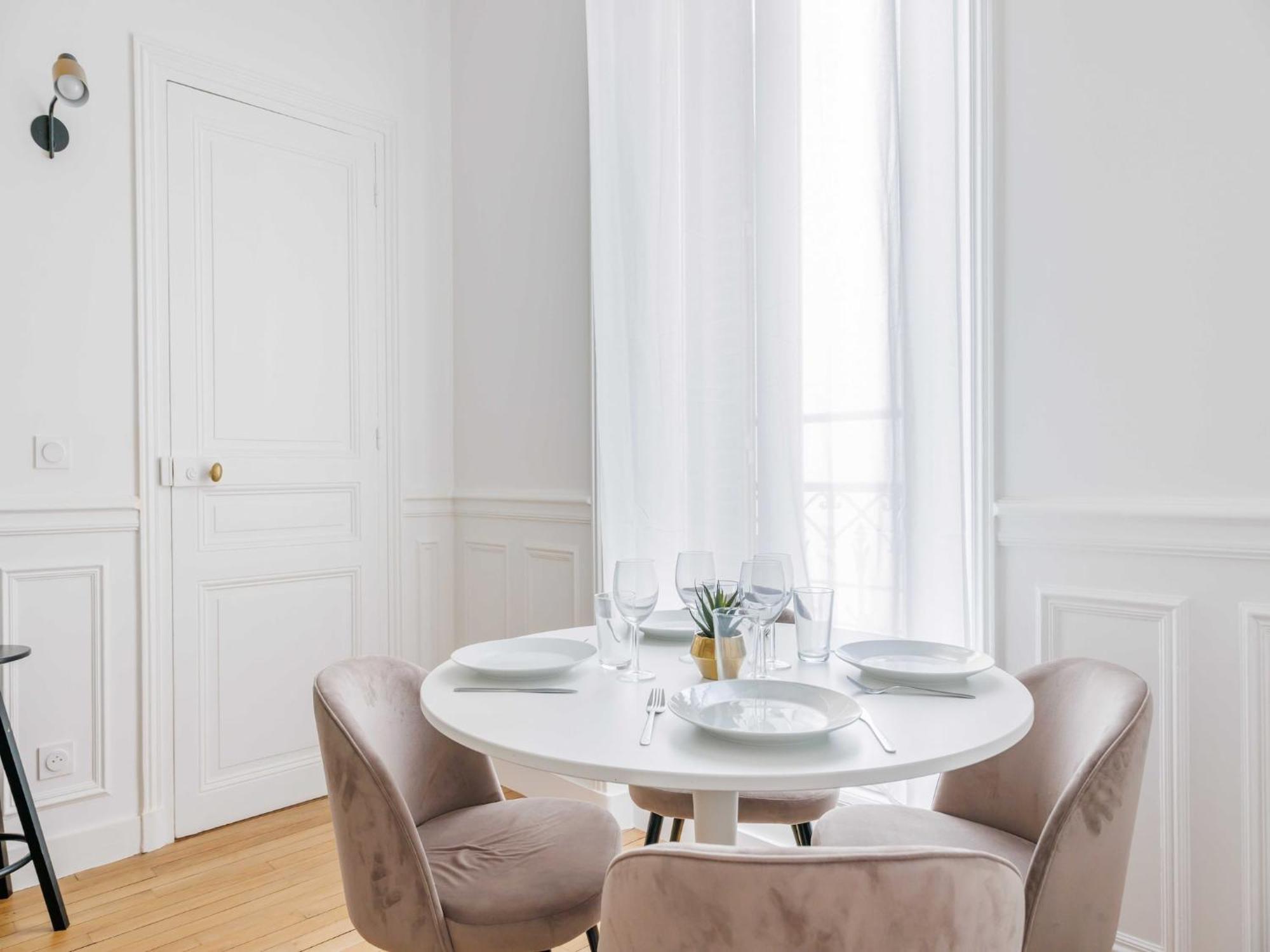 Appartement Appt Cosy 1bdr 2 P Proche Buttes Chaumont Parijs